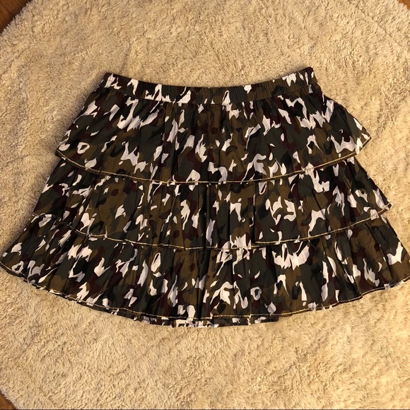 Lane Bryant Dresses & Skirts - NWOT Lane Bryant tiered camo skirt. Size 18/20